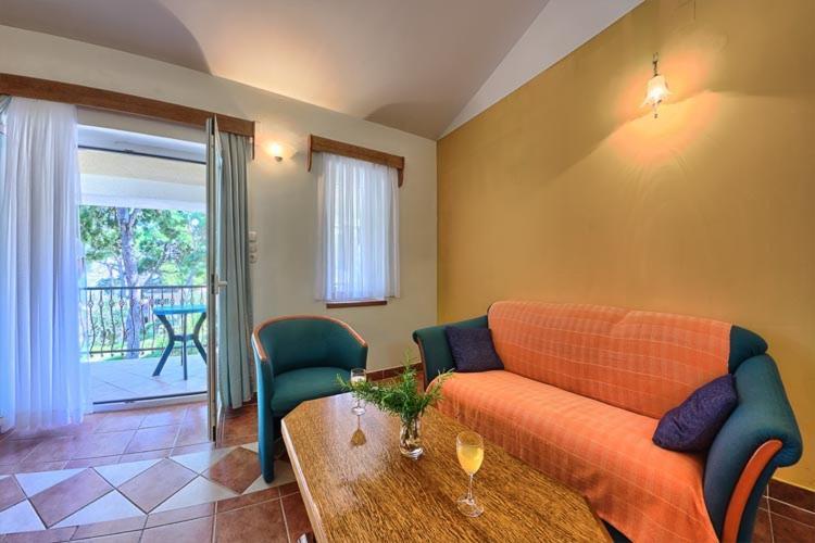 Apartments & Rooms Ruzmarin Rogoznica  Kültér fotó